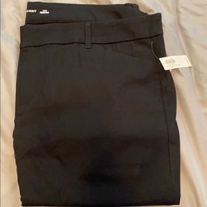 Old navy never fade pixie pants - brand new